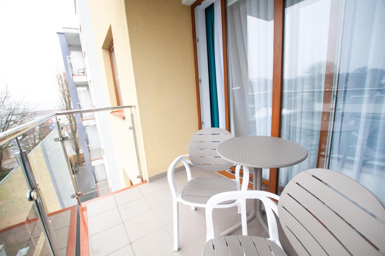 Komfortowy Apartament PAW- z garażem Kołobrzeg Zewnętrze zdjęcie